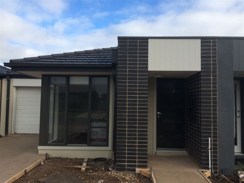 9a Wisteria Grove, Norlane VIC 3214