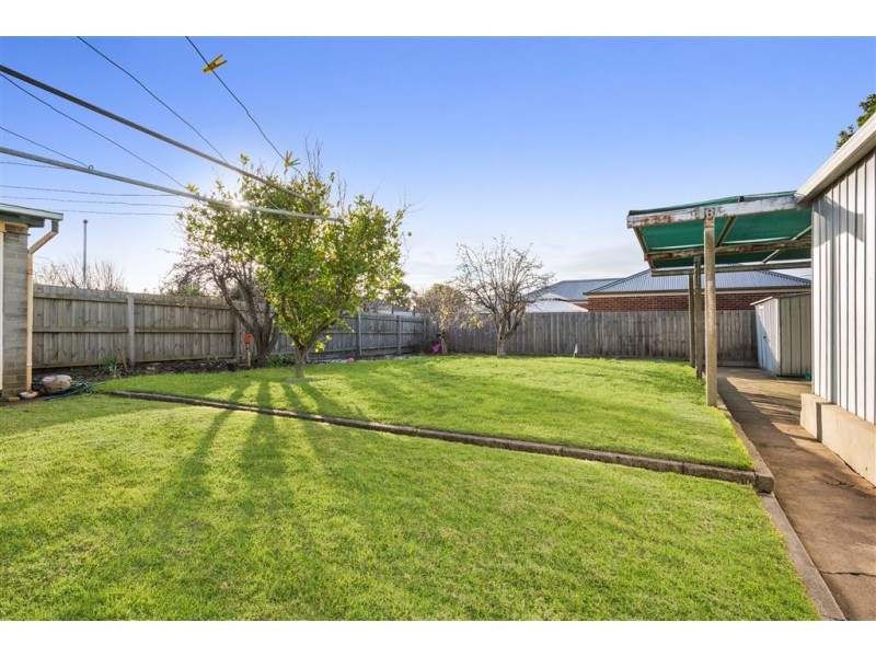 110 Thompson Road, North Geelong VIC 3215