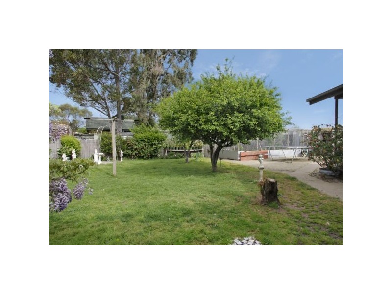 2 Hilson Court, Corio VIC 3214