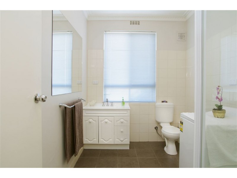 2/151 Thompson Road, Bell Park VIC 3215