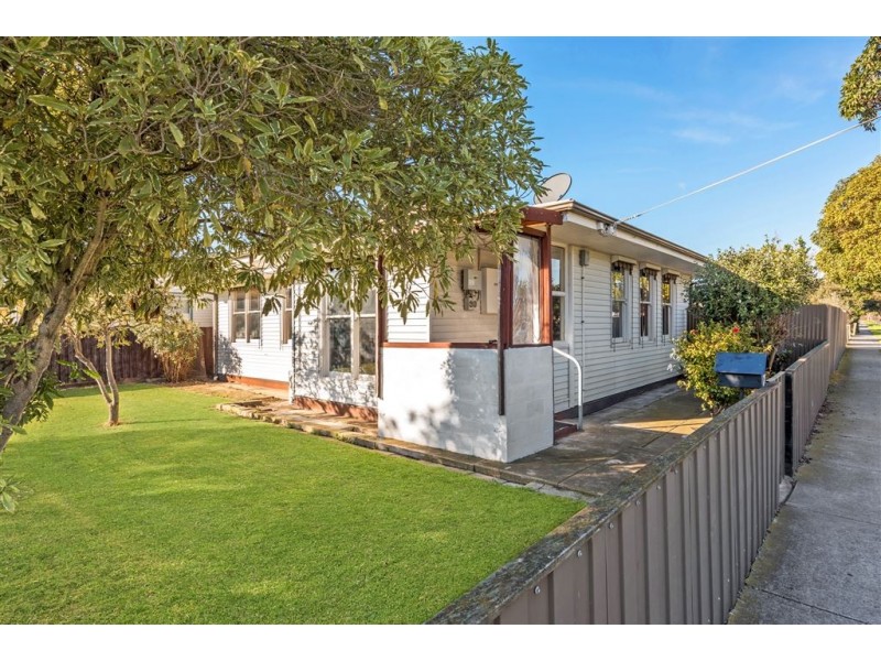 7 Rose Avenue, Norlane VIC 3214