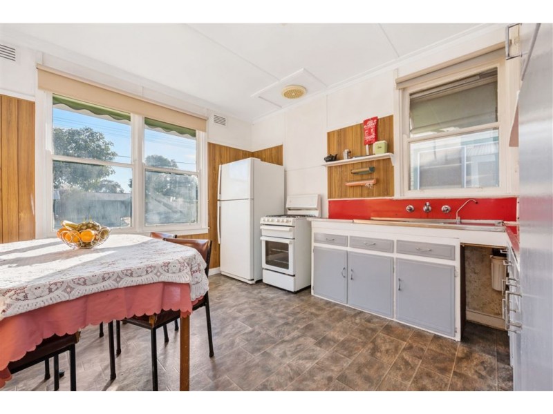 7 Rose Avenue, Norlane VIC 3214