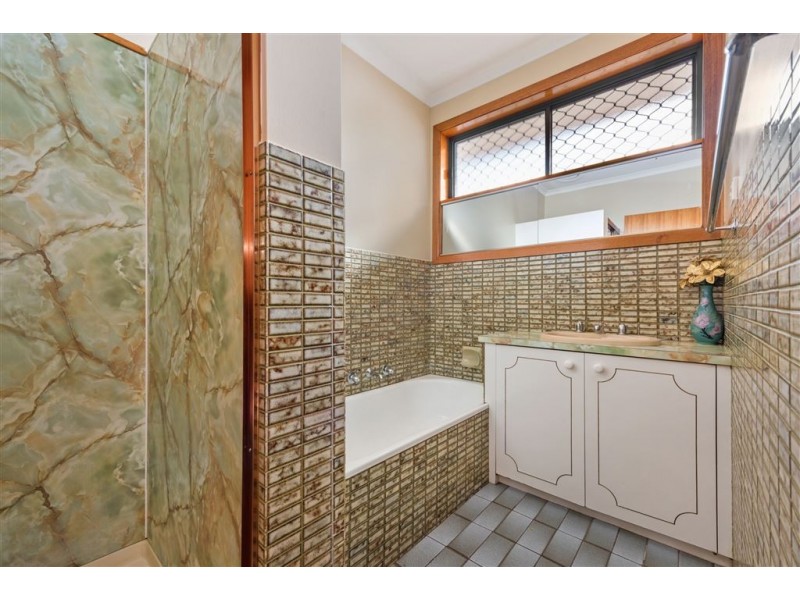 5 Ashleigh Crescent, Bell Park VIC 3215