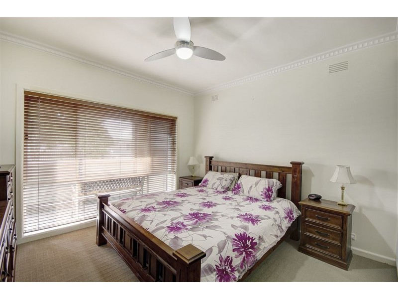 2 Castle Court, Bell Park VIC 3215