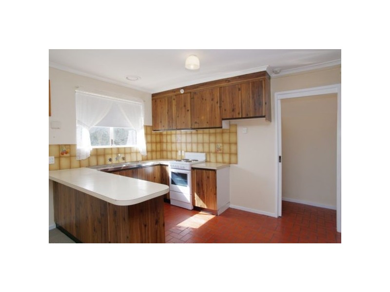 3/30 McKinley Avenue, Corio VIC 3214