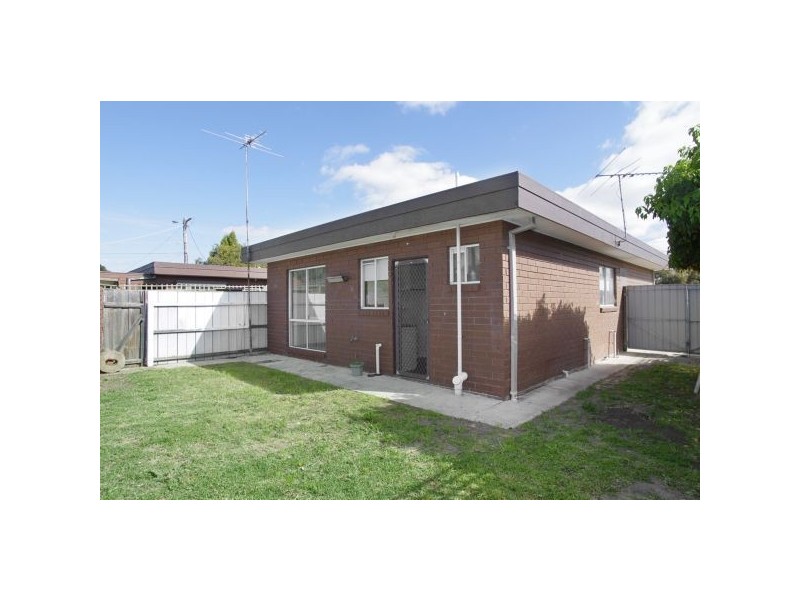 3/30 McKinley Avenue, Corio VIC 3214