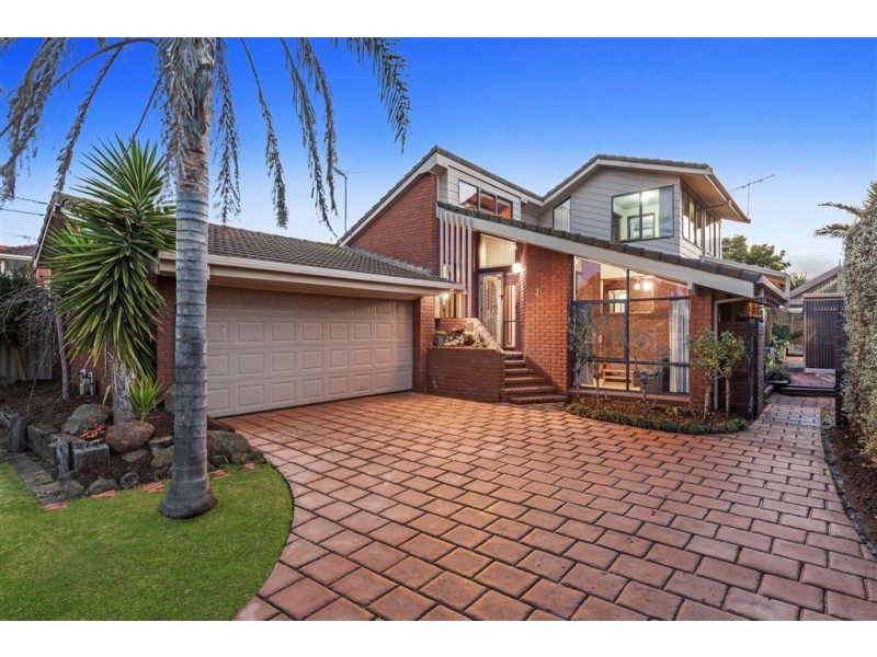 21 Leila Crescent, Bell Post Hill VIC 3215