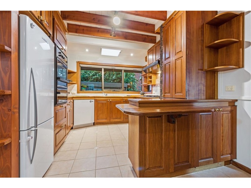 21 Leila Crescent, Bell Post Hill VIC 3215