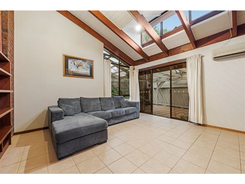 21 Leila Crescent, Bell Post Hill VIC 3215