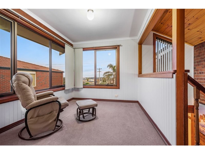 21 Leila Crescent, Bell Post Hill VIC 3215