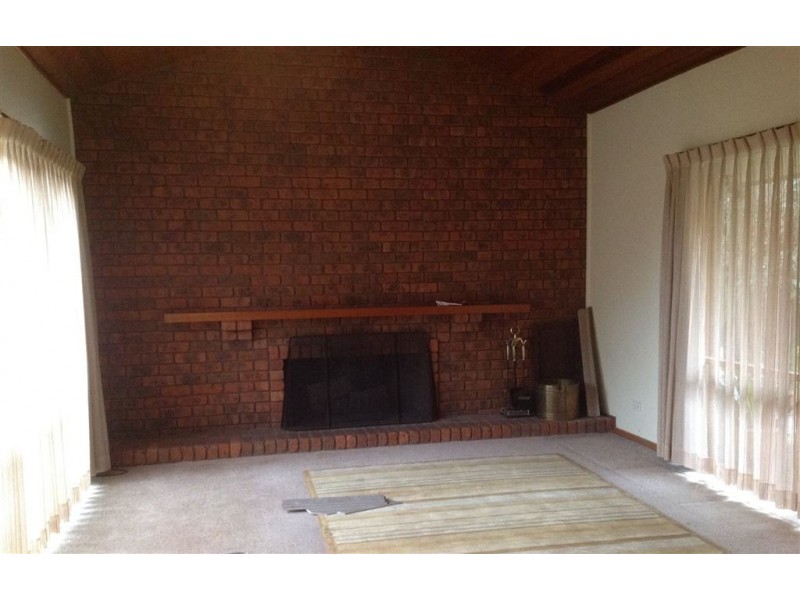 10 Ardlui Drive, Newtown VIC 3220