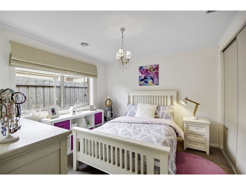 14 Hillwood Close, Hamlyn Heights VIC 3215