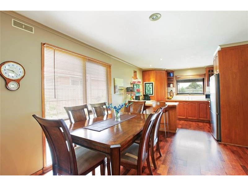 9 Rodbrough Crescent, Corio VIC 3214