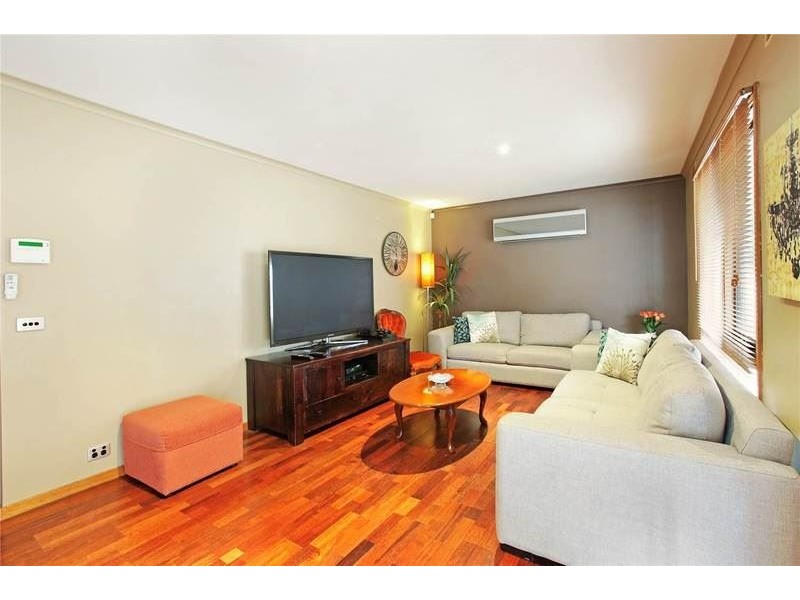 9 Rodbrough Crescent, Corio VIC 3214