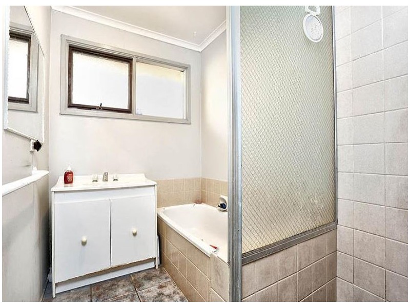 1 Carop Court, Corio VIC 3214
