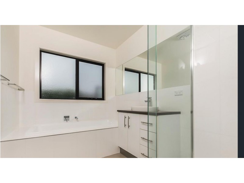 92b Darriwill Street, Bell Post Hill VIC 3215
