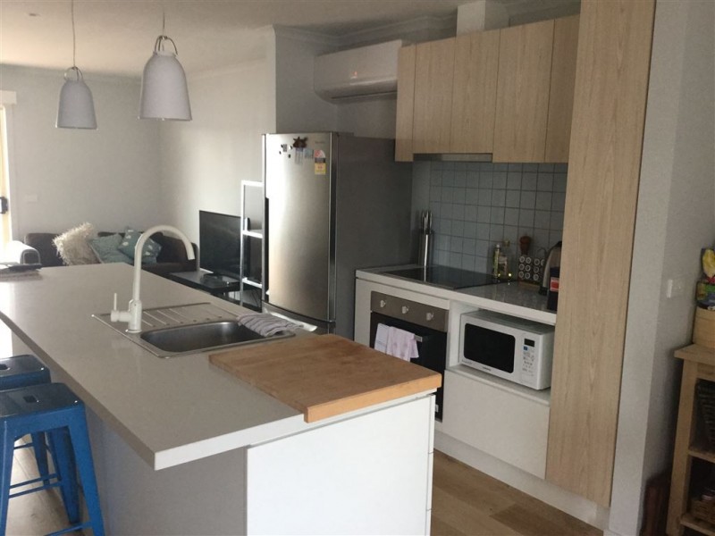 28/180 Cox Road, Lovely Banks VIC 3221