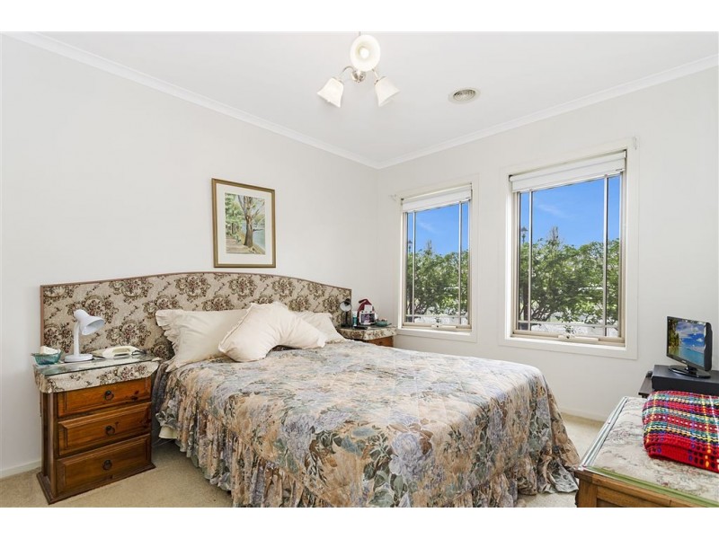 18 Stella Court, Bell Park VIC 3215