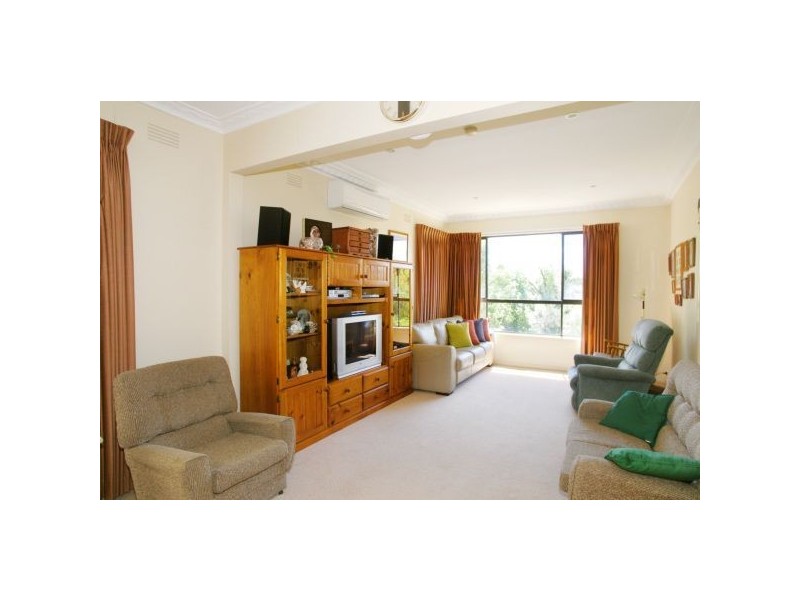 29 Libau Avenue, Bell Park VIC 3215