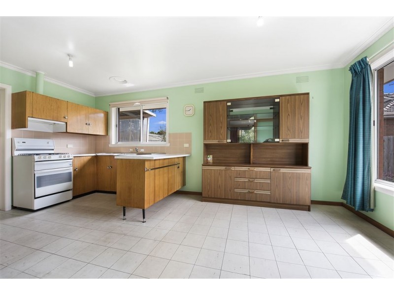 32 McCurdy Road, Herne Hill VIC 3218