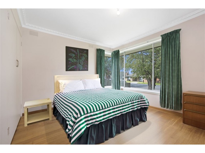 32 McCurdy Road, Herne Hill VIC 3218