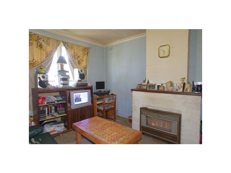 31 Eagle Parade, Norlane VIC 3214