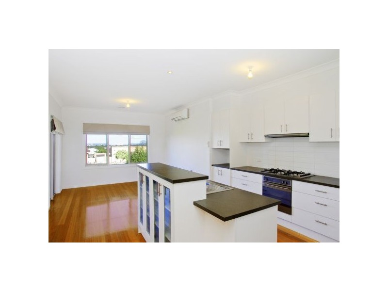 5 Molloy Court, Bell Post Hill VIC 3215