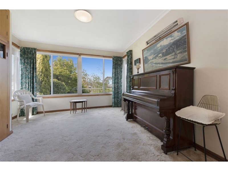 5 Sheridan Street, Hamlyn Heights VIC 3215