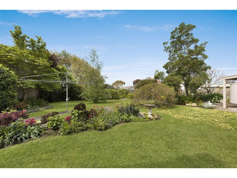 5 Sheridan Street, Hamlyn Heights VIC 3215