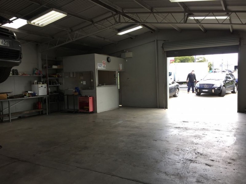 416 Thompson Road, North Geelong VIC 3215