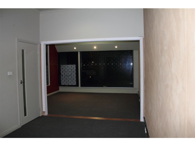 16 Beauford Ave, Bell Post Hill VIC 3215