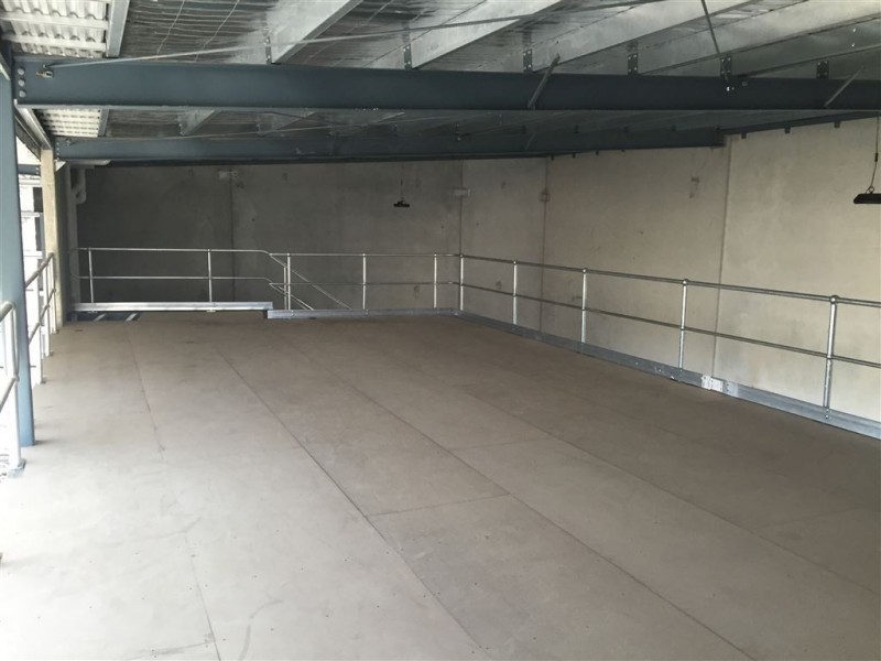 1/118 Bellarine Highway, Newcomb VIC 3219