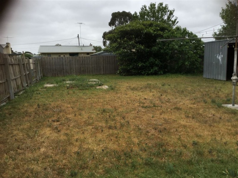 16 Sparks Road, Norlane VIC 3214