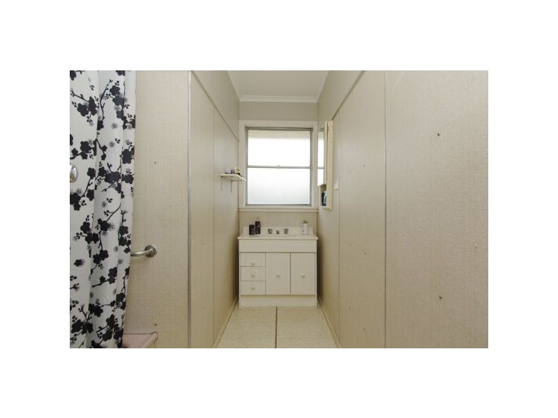 28 Goldsworthy Road, Corio VIC 3214