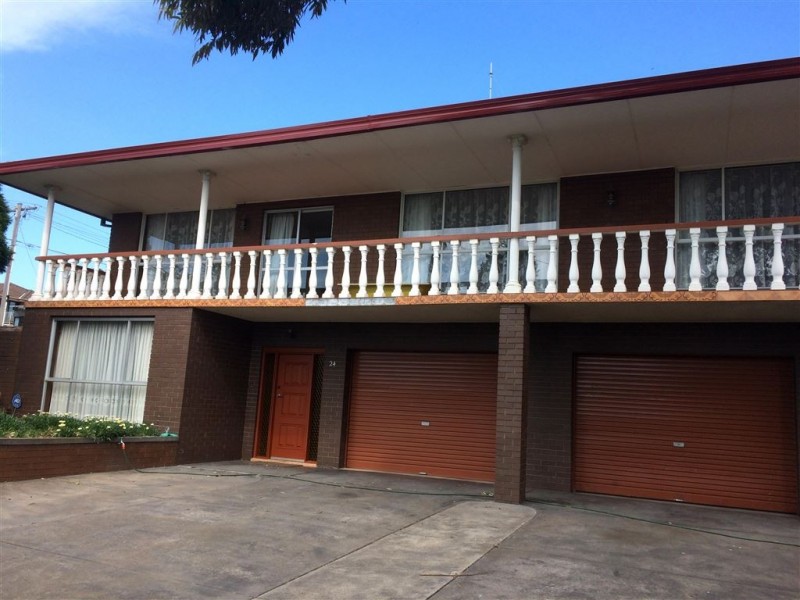 24 Braund Avenue, Bell Post Hill VIC 3215