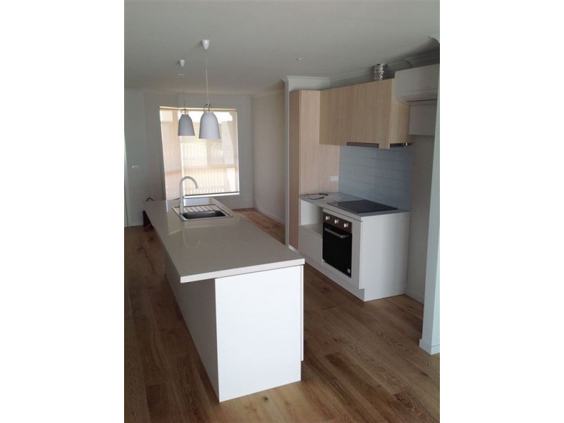 18/180 Cox Road, Lovely Banks VIC 3221