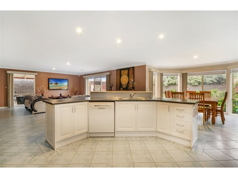 4 Prestige Avenue, Bell Park VIC 3215