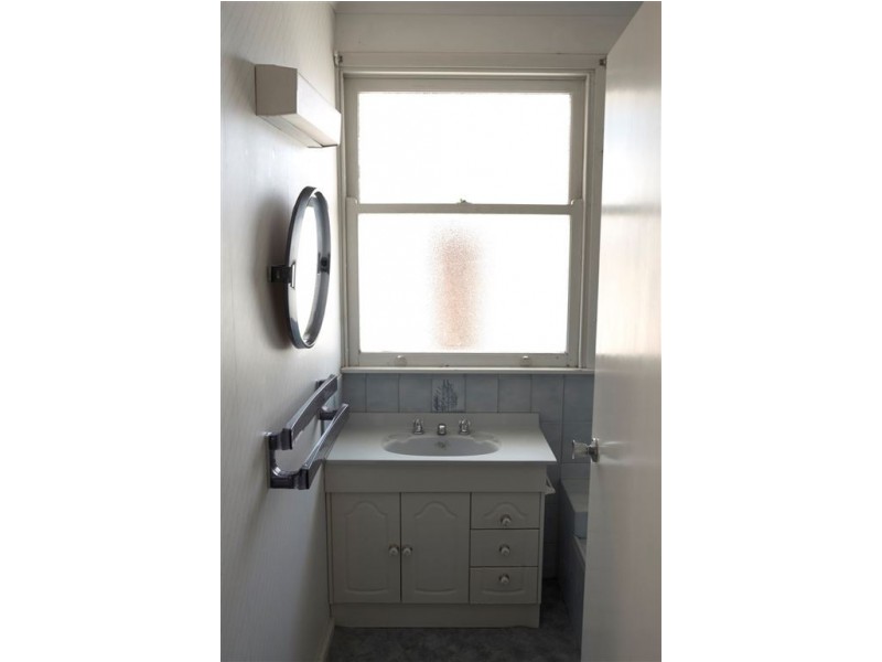 6 Takoma Court, Norlane VIC 3214