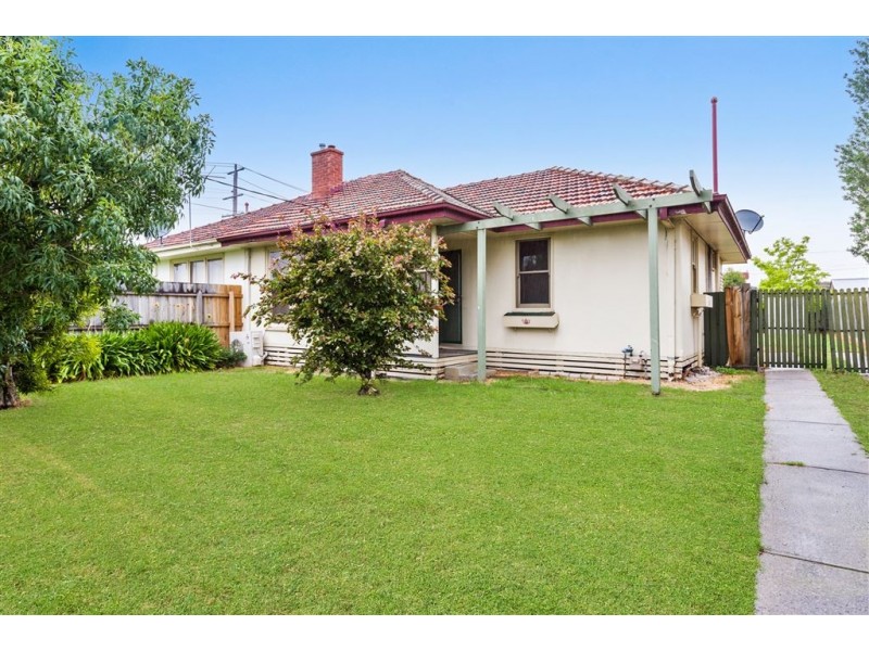 3 Wren Street, Norlane VIC 3214