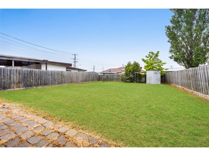 3 Wren Street, Norlane VIC 3214