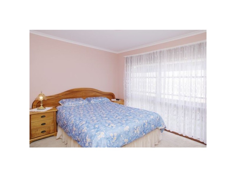 4 Rockley Close, Corio VIC 3214