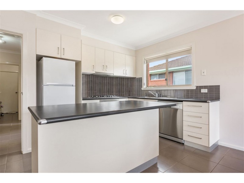 1/121 Goldsworthy Road, Corio VIC 3214