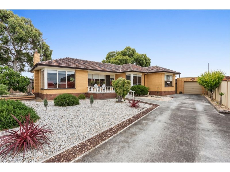 12 Libau Avenue, Bell Park VIC 3215