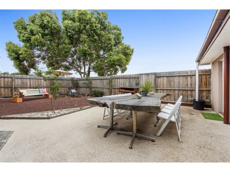 12 Libau Avenue, Bell Park VIC 3215