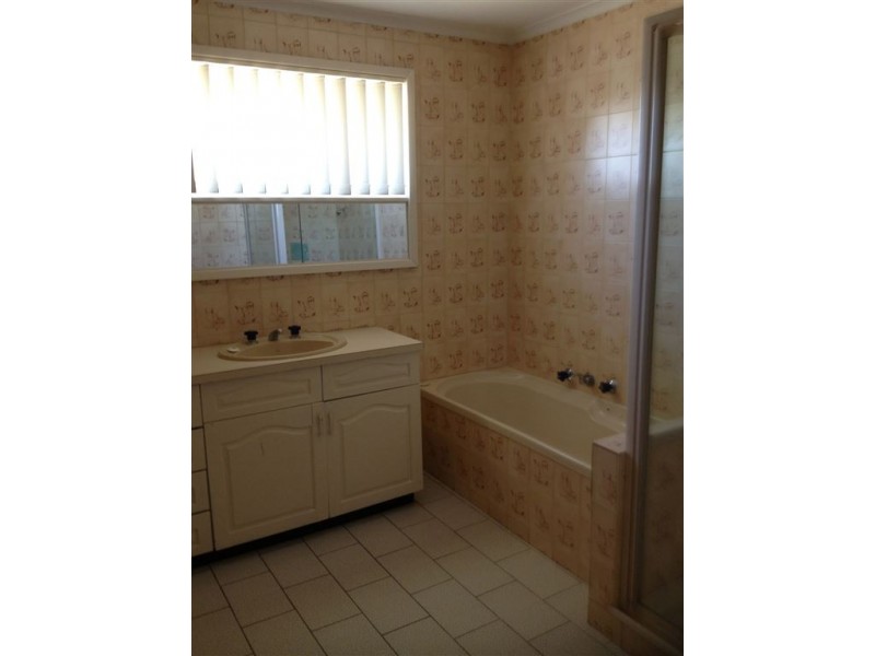 4/32 Seaforth Street, North Shore VIC 3214