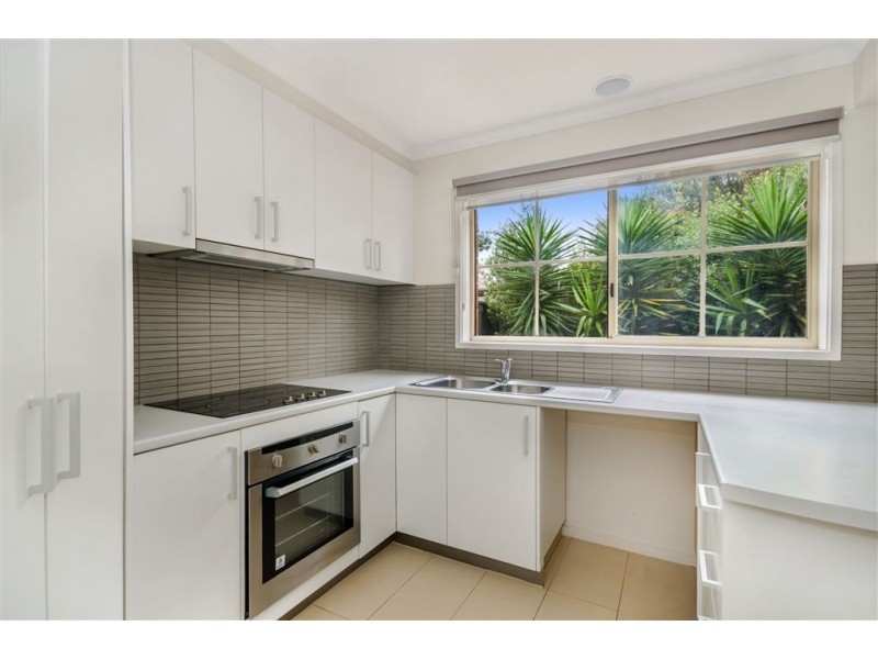 4 Reta Close, Leopold VIC 3224