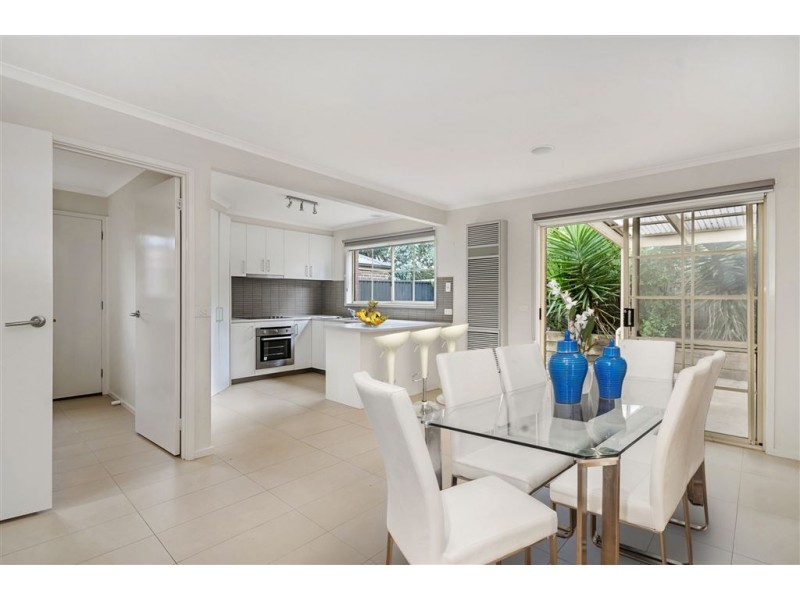 4 Reta Close, Leopold VIC 3224