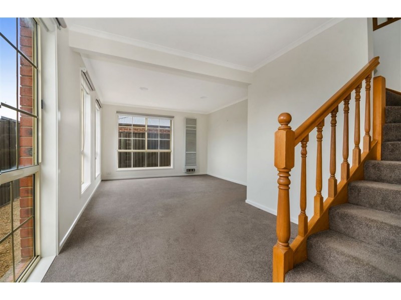 4 Reta Close, Leopold VIC 3224