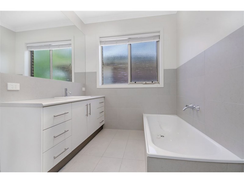 1/31 Jabone Terrace, Bell Park VIC 3215