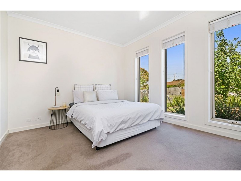 1/31 Jabone Terrace, Bell Park VIC 3215